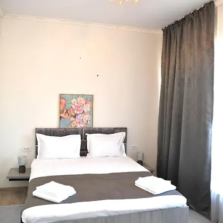 Gasthuis Casa La Cantonament Craiova