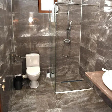 La Cantonament Guest house Craiova
